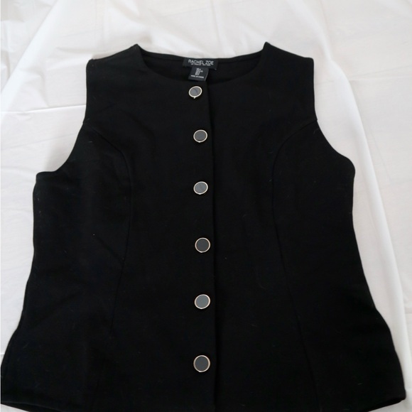 Tops - Chic Black Sleeveless Vest with Silver Buttons